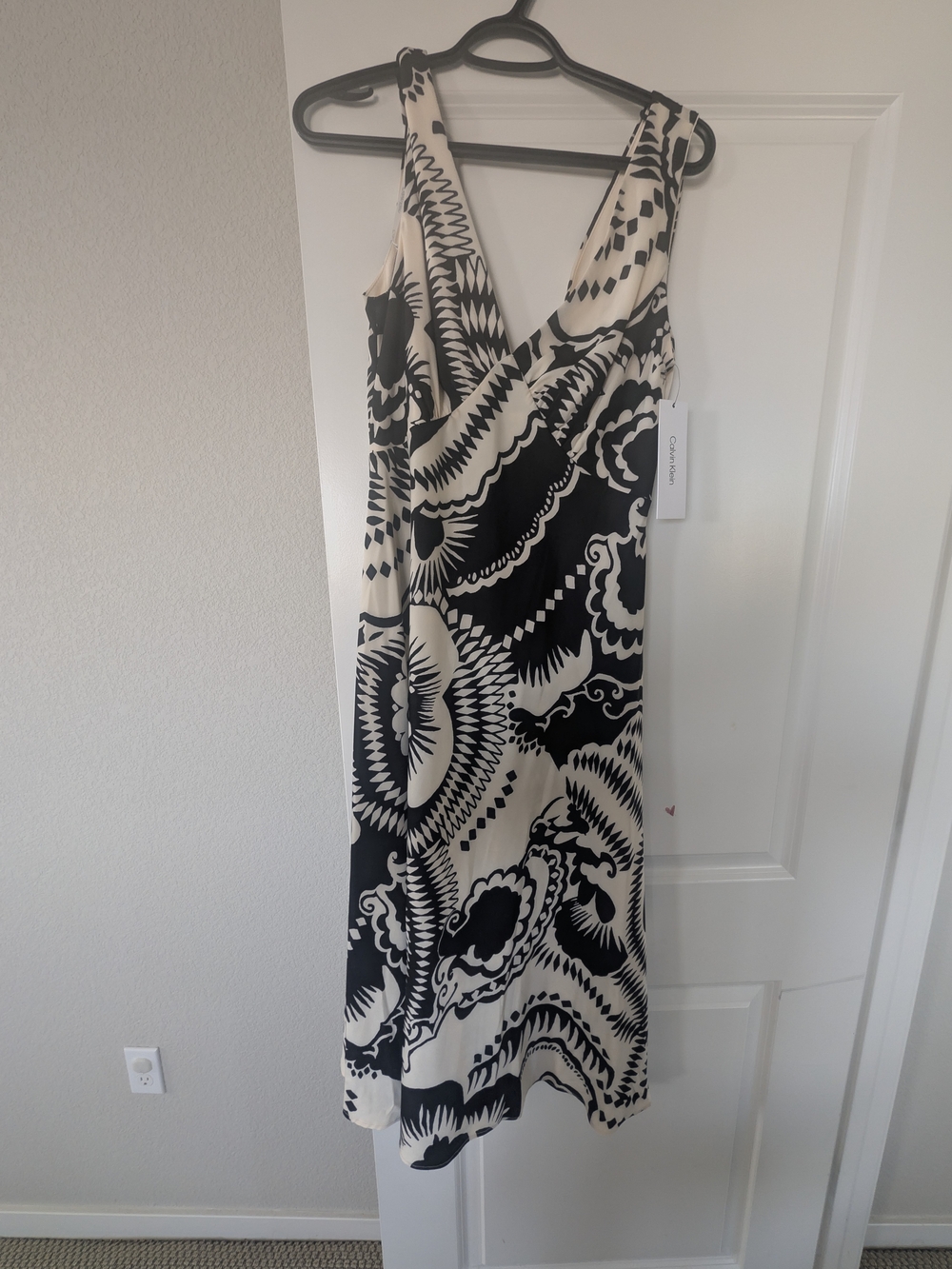 Calvin Klein Black and Cream Printed Midi Dress